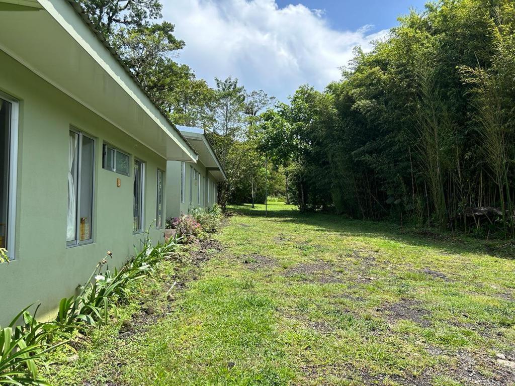 Selvatica Del Toro Apartman Bajos del Toro Kültér fotó
